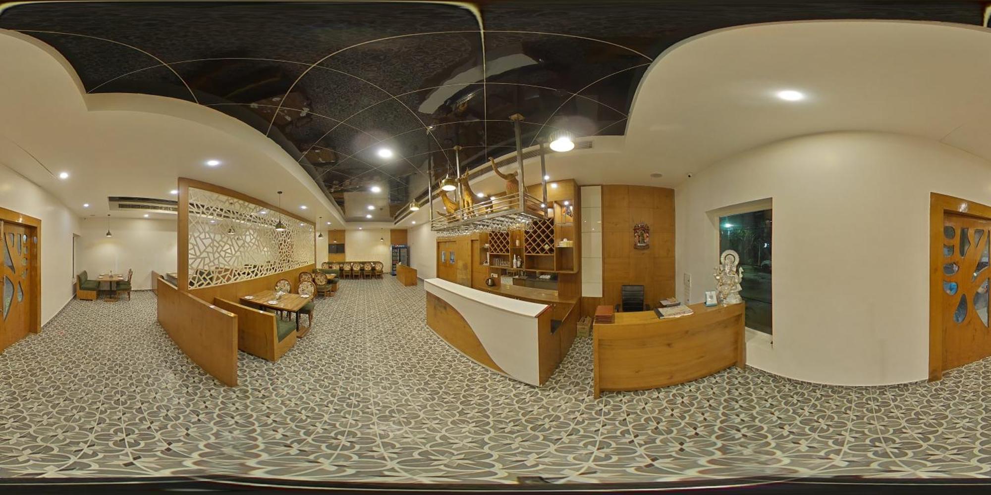 Tathastu Hotels & Banquet Hall Pipra Dewās Exterior foto